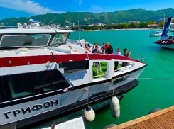 Морское сообщение между Новороссийском, Геленджиком и Сочи запустят 2 мая