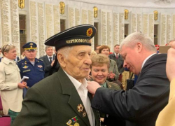102-летний житель Геленджика снова в Москве: ветеран принял участие в международной встрече