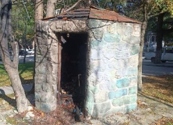 "Там железо, бутылки и прочий хлам": геленджичане рассказали о проблеме в центре города