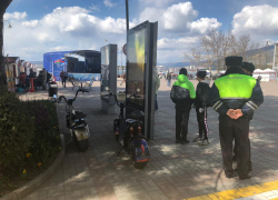 Водители мототранспорта Геленджика находятся под контролем ГИБДД