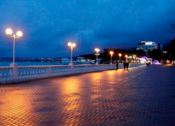 На ремонте освещения бюджету Геленджика удалось сэкономить полтора миллиона рублей