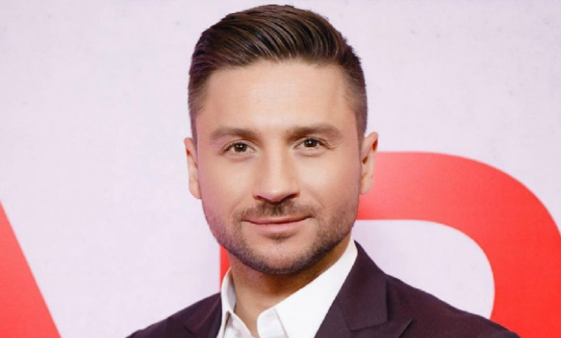 «Анна, ей годик»: Сергей Лазарев подтвердил рождение дочери