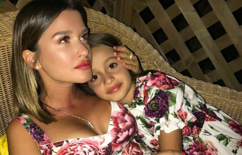 «Думала, что с ума сойду»: дочь Ксении Бородиной перенесла экстренную операцию