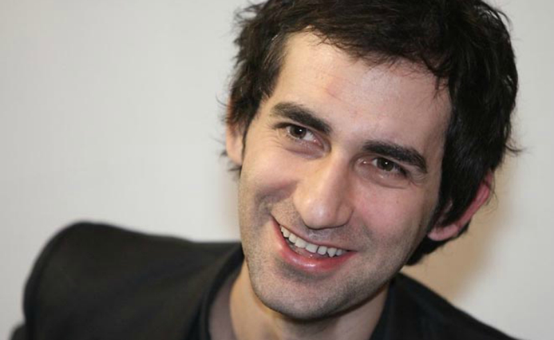 Солиста группы «Токио» хотят лишить родительских прав