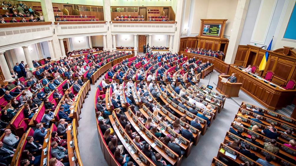 День маразма. Украина вводит новый праздник «Победы над Московией» вместо 9 Мая