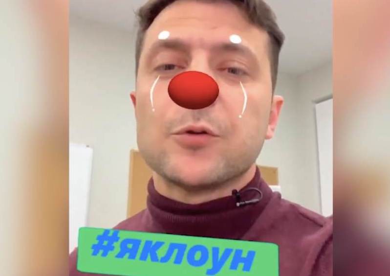 А Зеленскому смешно: президента Украины повеселила