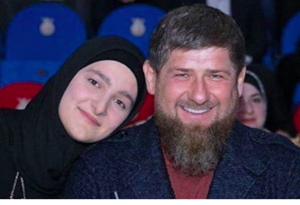 Не смог отказать.   Глава Чечни Рамзан Кадыров «поддержал предложение» назначить свою дочь вице-премьером