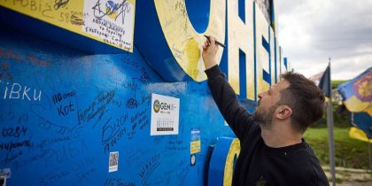 Плохая примета: Зеленский посетил Часов Яр