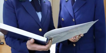 Прокурор насиловал свою сотрудницу несколько часов, обездвижив сильнодействующими препаратами